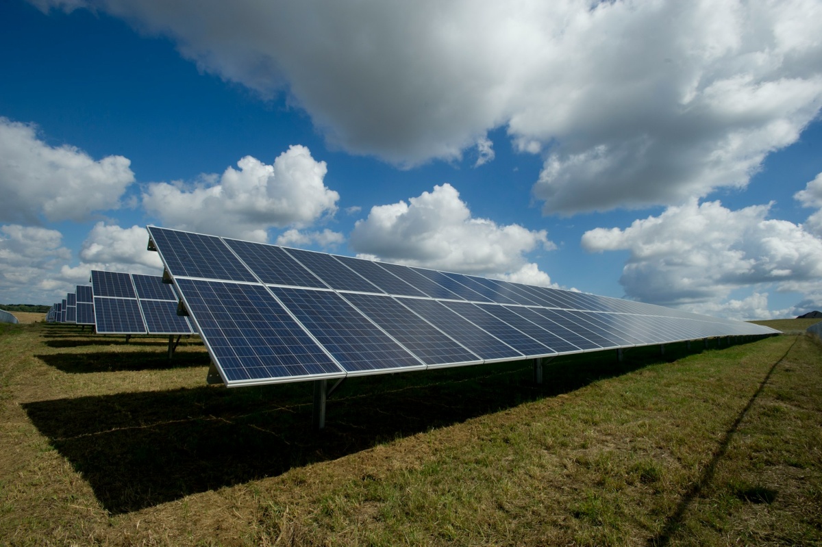 Cât costă REAL un sistem fotovoltaic în 2026?