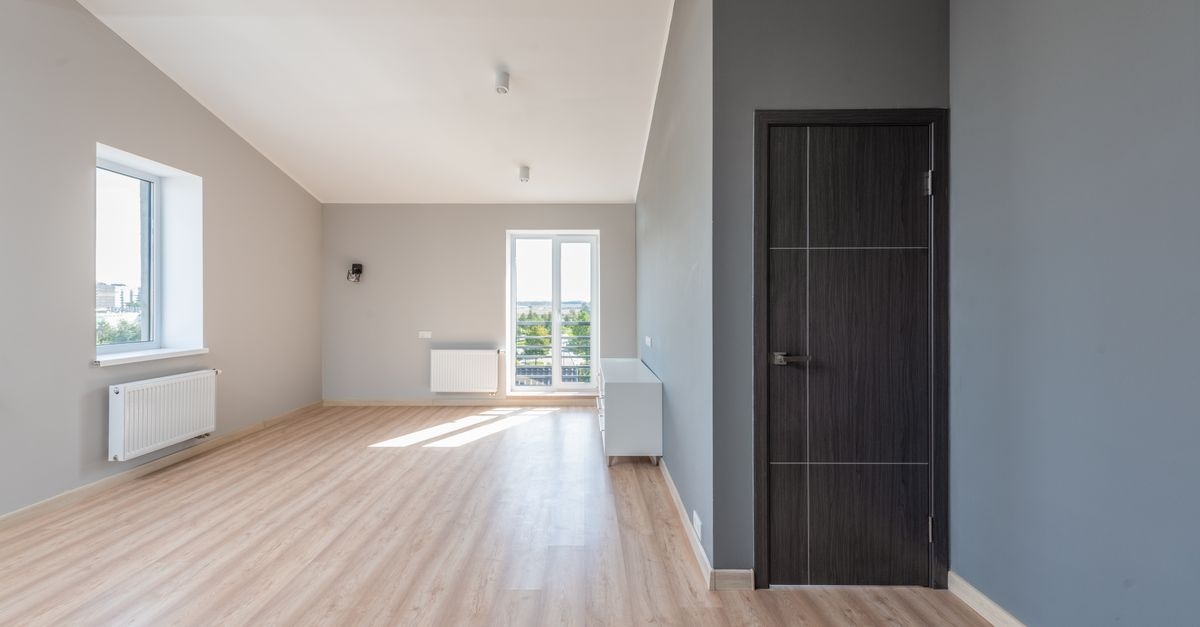 Plinte MDF frezate fără bătăi de cap: montaj pas cu pas și trucuri care fac diferența